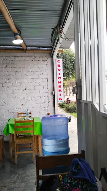 Cevichería La Rayita