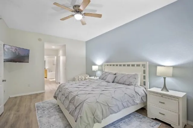 Carolyn's Condo on the Cove