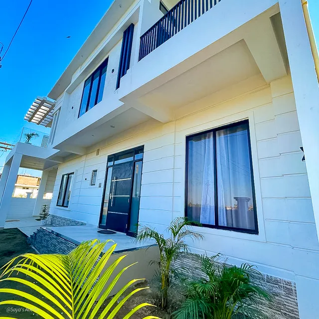 Saya's Abode (Railview Suites)