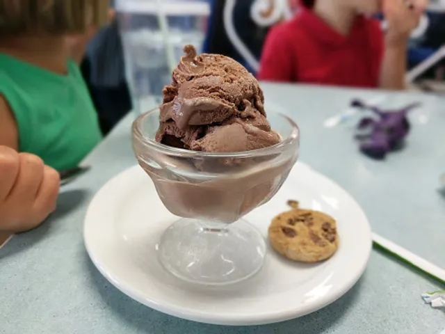 Leatherby's Family Creamery