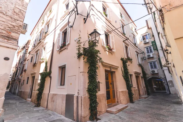 Second Life in Piran - Hotel Zala