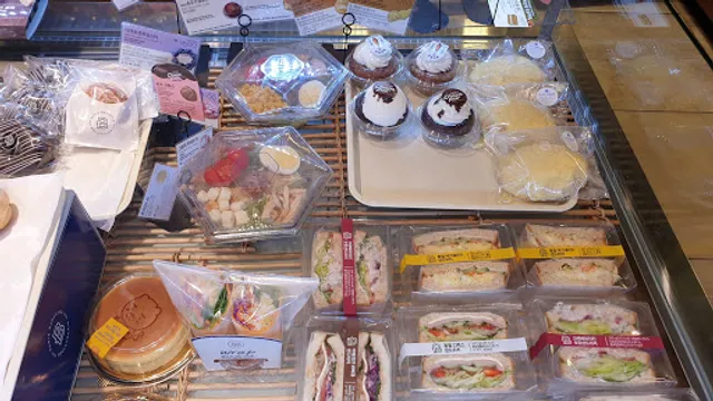 파리바게뜨 삼천포중앙