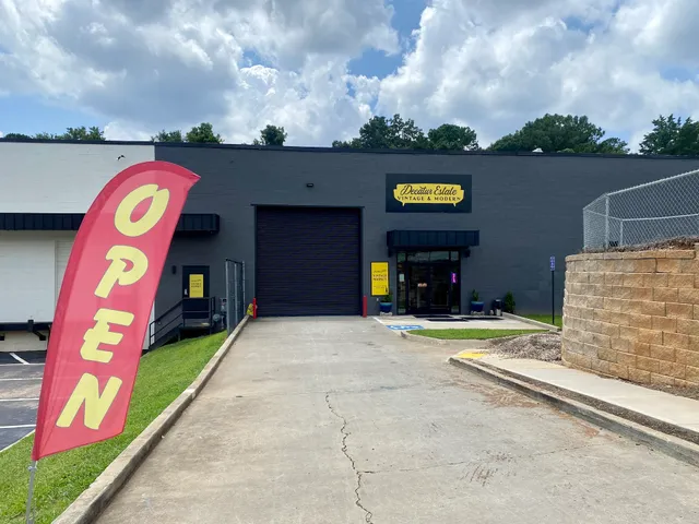 Decatur Estate Vintage Market