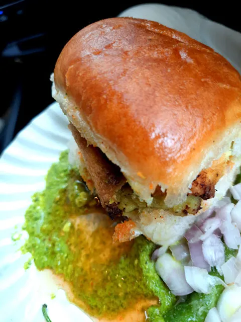 Bombay Vada Pav