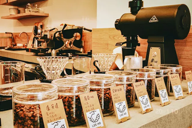 LEE HO 咖啡&油畫體驗教室(搬家中)