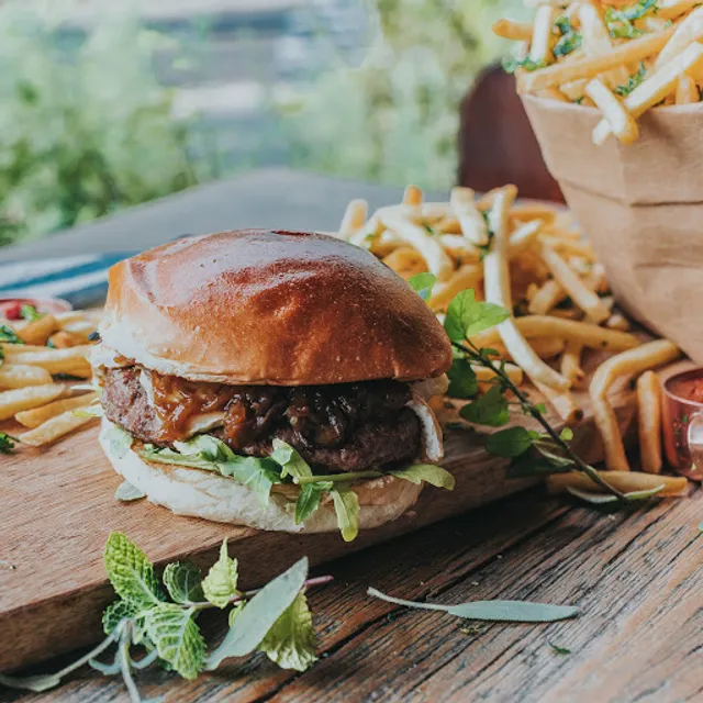 Páprica Burger - Águas Claras