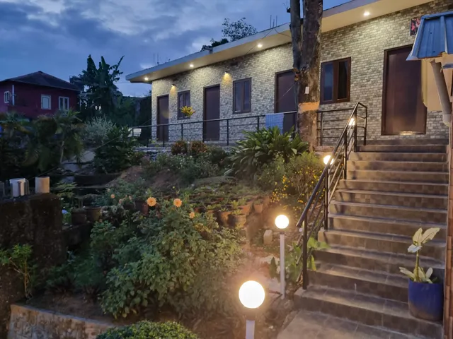 OASIS HOME STAY VALPARAI