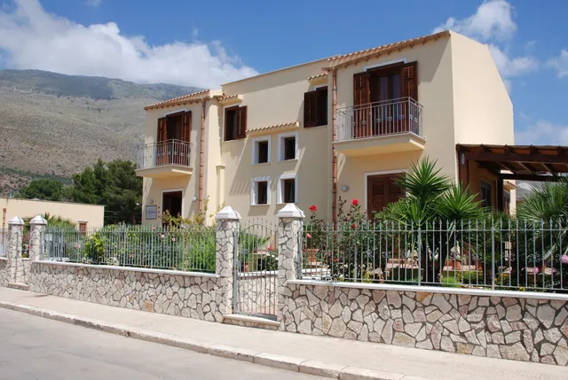 B&B Aurora Castelluzzo