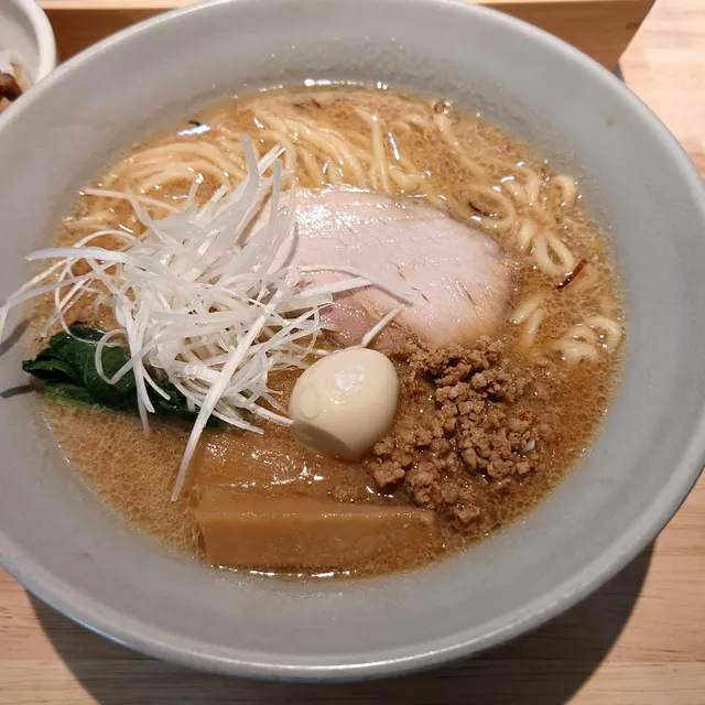 comorebi RAMEN HOUSE