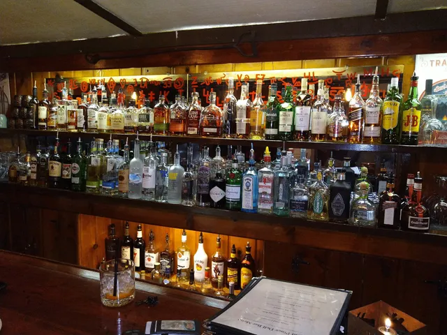 Old Piney Dell Restaurant