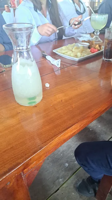 Brisas Del Mar Don Milo