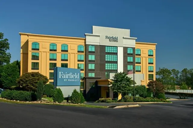 Fairfield by Marriott Inn & Suites Asheville Outlets