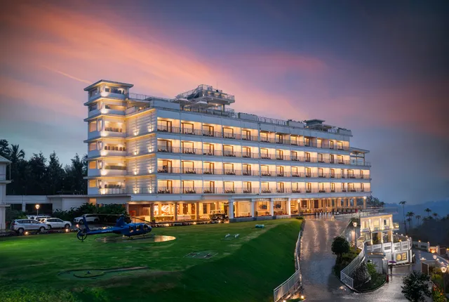 Vibe Resort Munnar / Five Star Luxury Resorts in Munnar