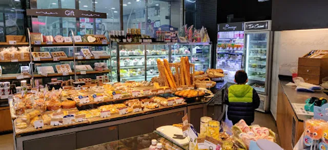 파리바게트 화성남양점