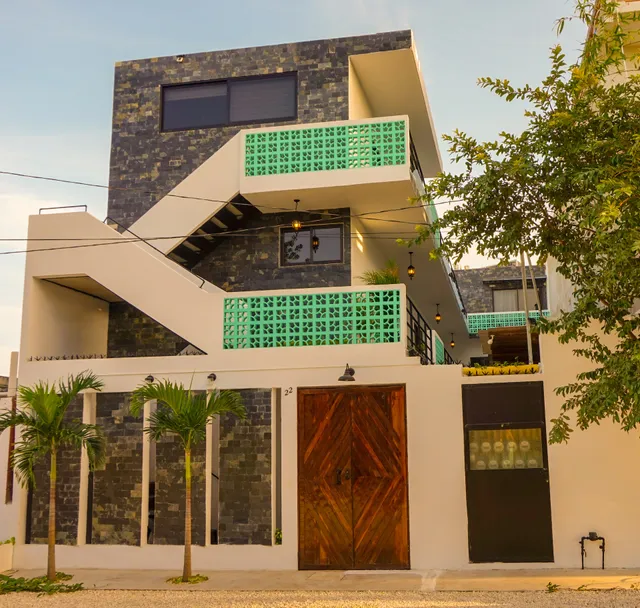 Les Suites Calle 2 by Galian