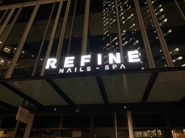 Refine Nails and Spa - 7th Ave