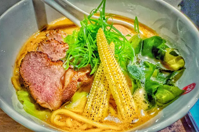 AM/PM Bistro X 鶏パイタン專門/拉麵