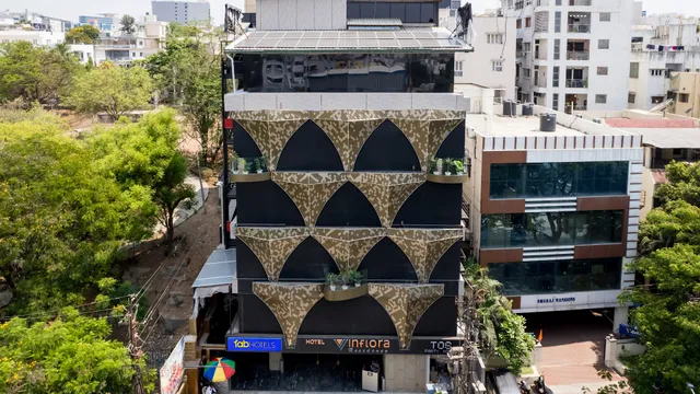 Oriva Vinflora Residency