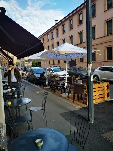 Bar on the road caffe