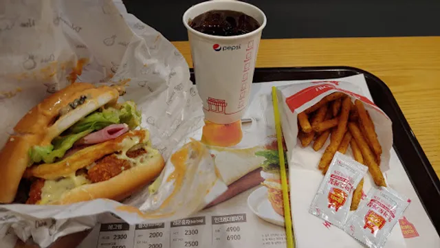 Mom's Touch Mangwon Station