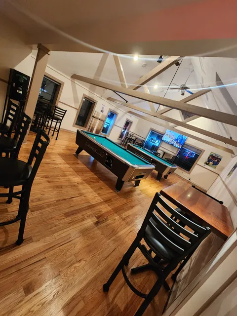 Cafe on South Main Street