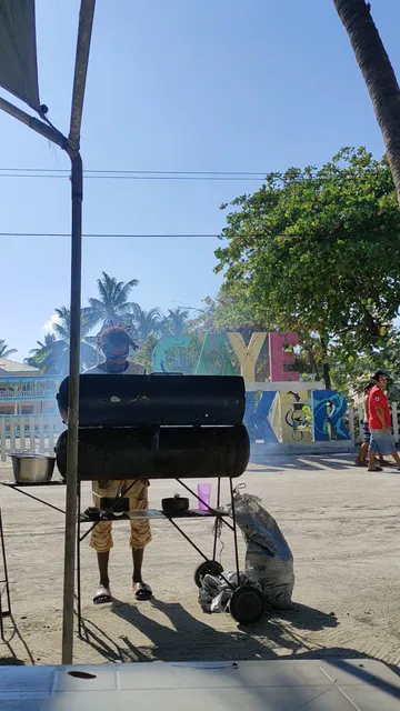 Betty's Go slow Grill