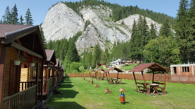 Casutele Suhardul Mic