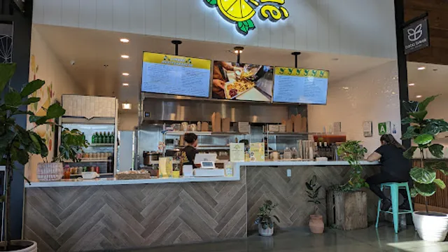 Limoné Mediterranean