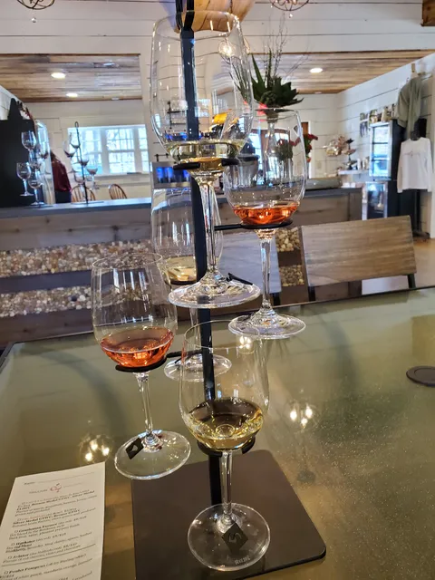 Trillium Vineyard, LLC