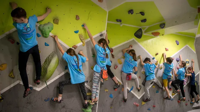 Children's climbing club O'Ckal