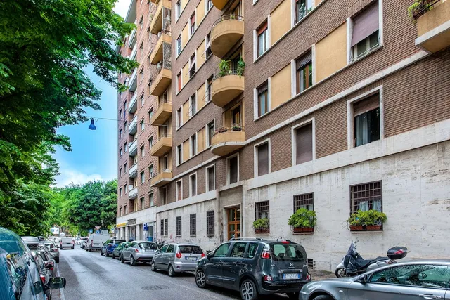 Alessandro A San Pietro Best Bed