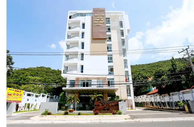 RedDoorz Plus @ Tran Phu Street