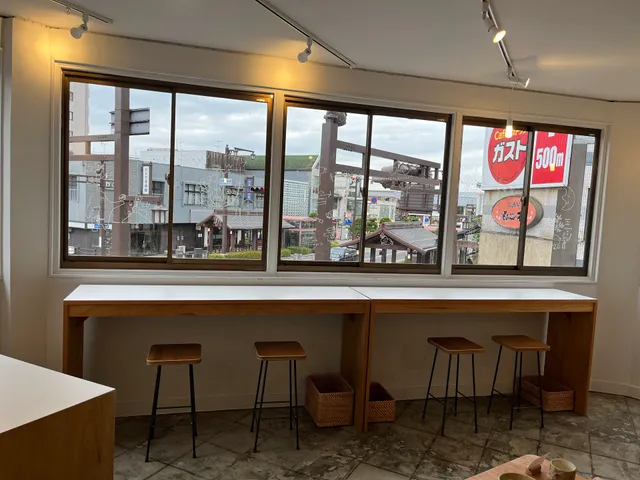 Organic Cafe & Bar PROLU