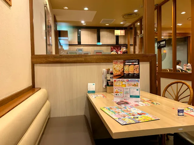 ガスト 伊丹野間店