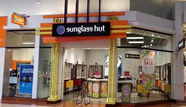 Sunglass Hut