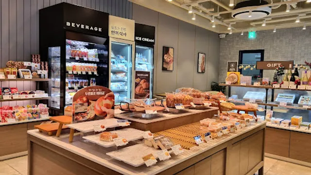 파리바게뜨 봉담초교점