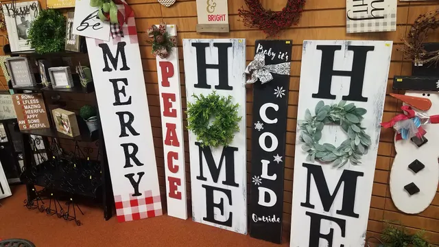 Busy Bee Books & Crafts