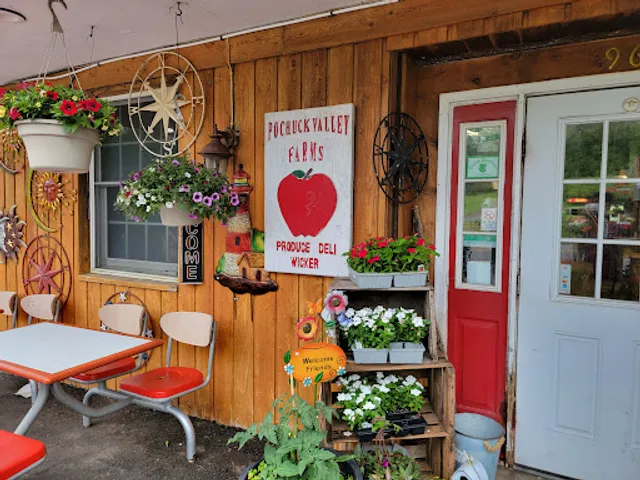 Pochuck Valley Farm Market & Deli