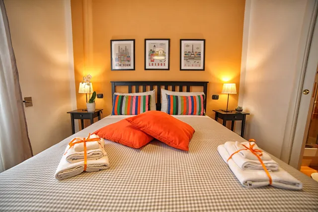 B & B City Central Salerno