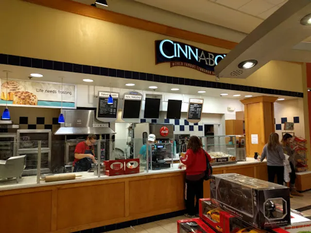 Cinnabon