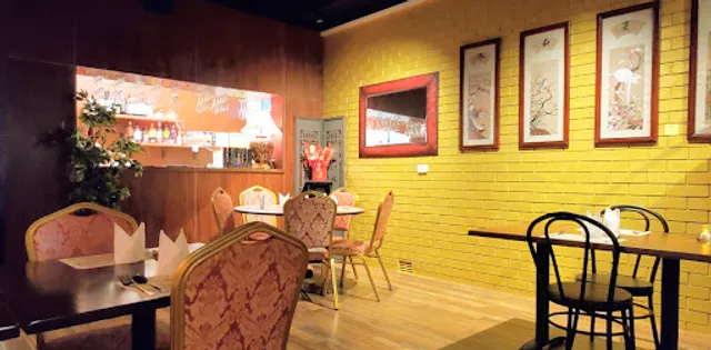 Ying's Chinese & Thai Restaurant