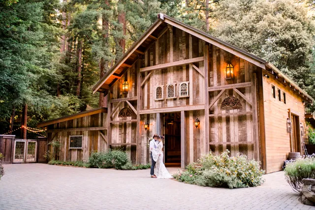 Waterfall Lodge and Retreat