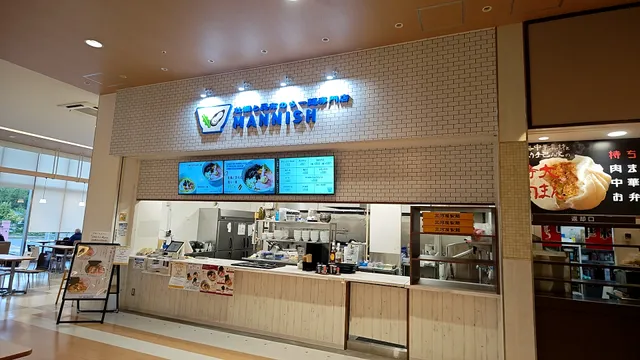 牡蠣と昆布のらー麺専門店MANNISH