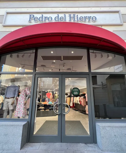 Pedro del Hierro Outlet