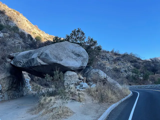 Tunnel Rock
