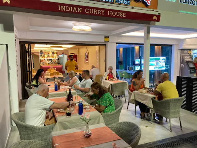 DELHI DELICIOUS Authentic Indian Restaurant