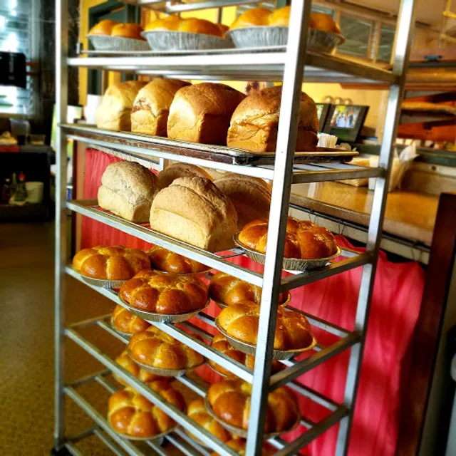 Short N Sweet Bakery & Cafe