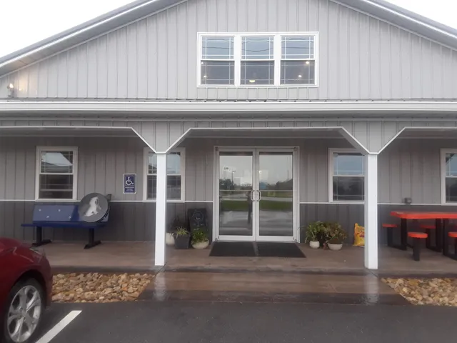 Jowls and Meows Mt. Orab