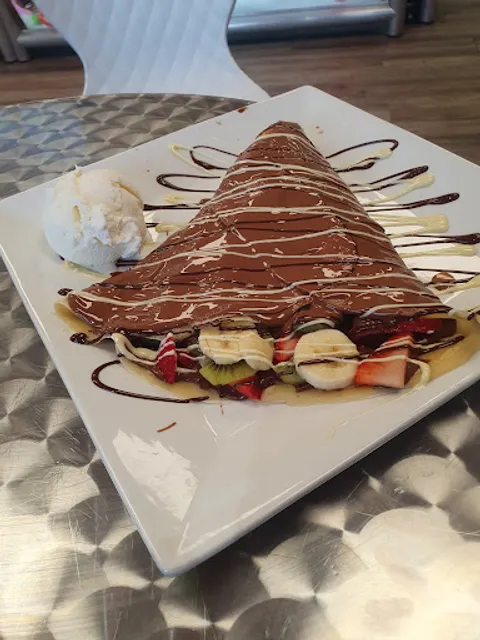 La Fresca Crepes & Icecream