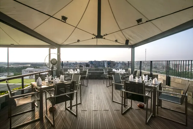 Charcoal BAR & BBQ Restaurant